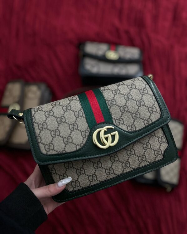 Gucci side sling - Image 4